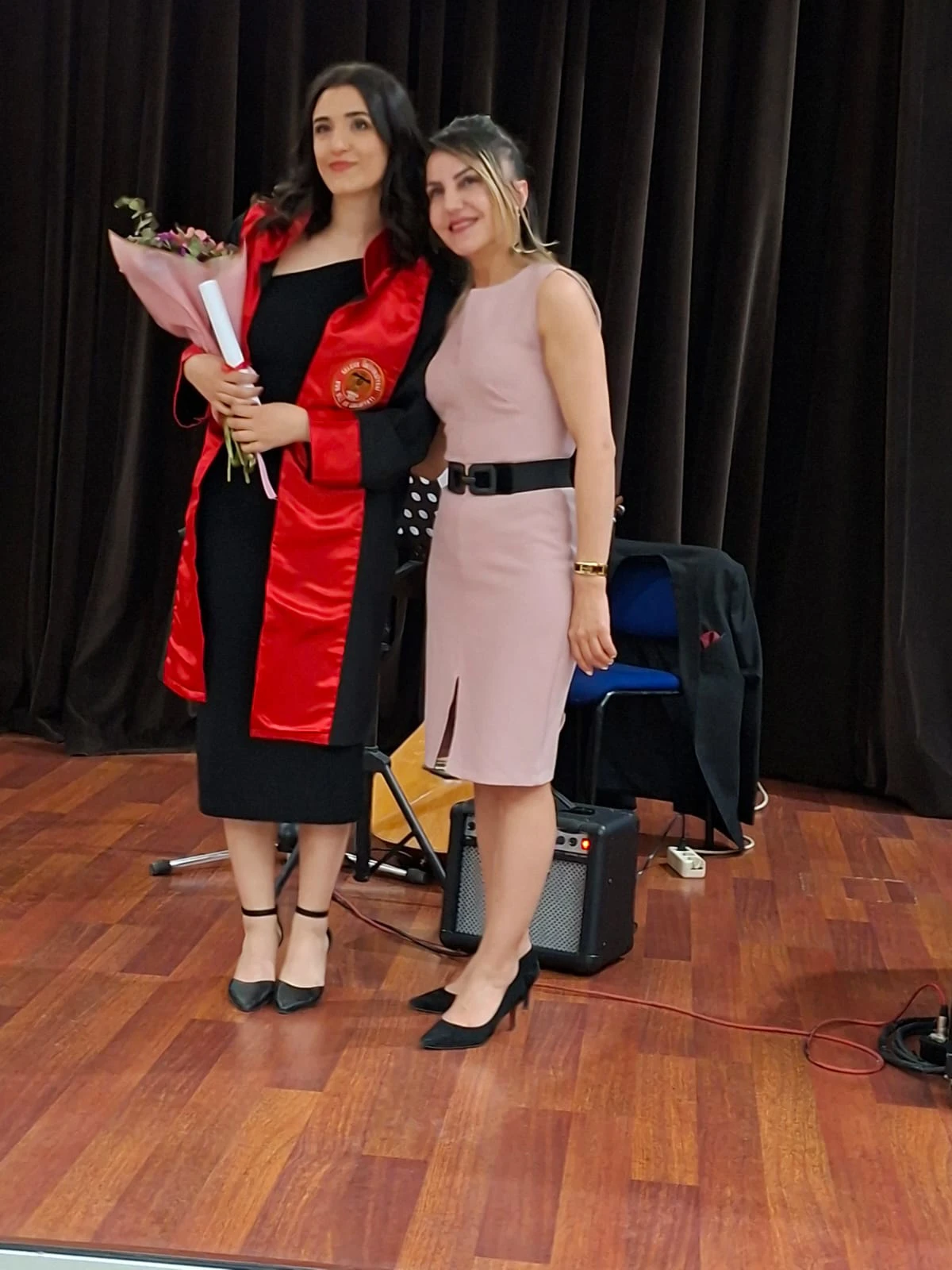 Selçuk Üniversitesi Rus Dili ve Edebiyatı Bölümünde Mezuniyet Coşkusu